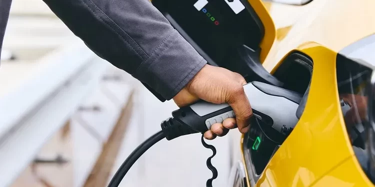 Should You Install an EV Charger at Your Restaurant?