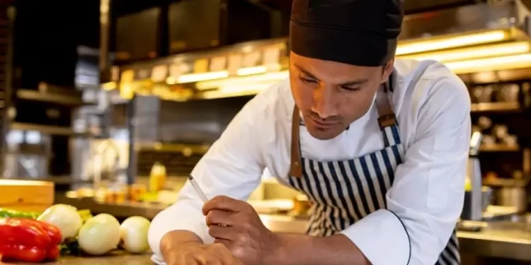 6 Ways to Source Food and Supplies More Sustainably