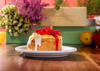 Craveworthy Brands Adds Gourmet Artisan Bakery Kinnamōns to Portfolio