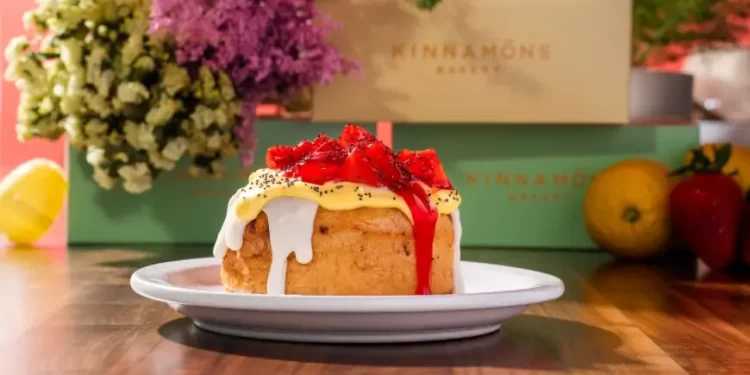 Craveworthy Brands Adds Gourmet Artisan Bakery Kinnamōns to Portfolio