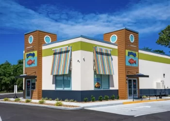 Captain D’s Eyes International Expansion, Set to Launch First UK Outlet