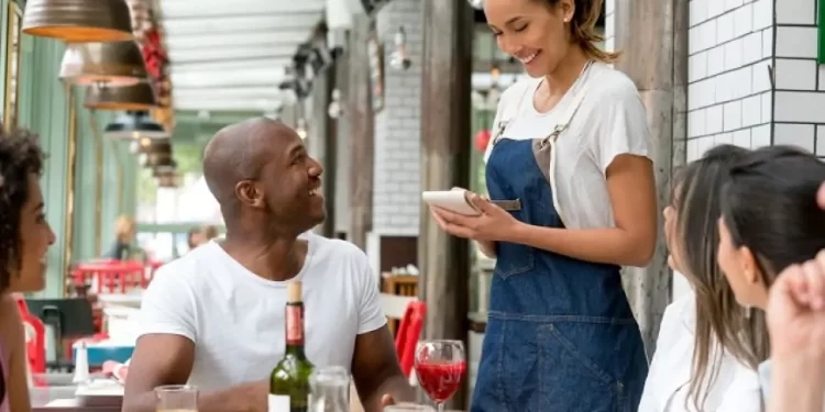 U.S. Consumers Spend $115 on Restaurants and $235 on Groceries Every Week, on Average, According to Study