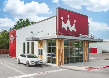 Smoothie King Expands with 13 New Stores and 20 Future Commitments in Q1 2025