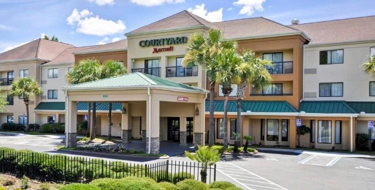 Hunter Hotel Advisors Brokers Sale of Two Marriott Hotels