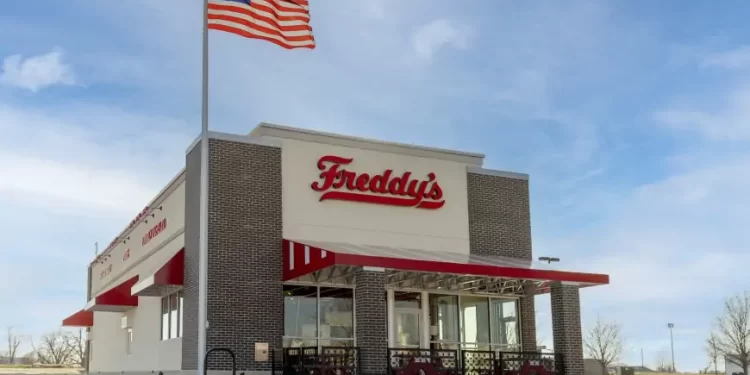Freddy’s Frozen Custard & Steakburgers Strikes 4 Franchise Deals For 21 New Locations