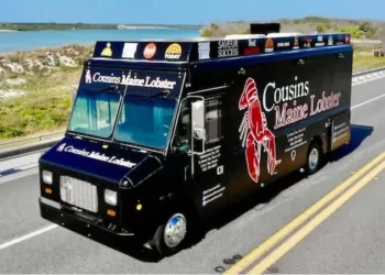 Cousins Maine Lobster Returning To South Texas On Their Fall Road Tour, Seeking Local Franchise Partners