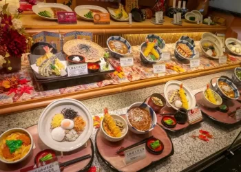 Japan’s Food Replicas: Changing the Way Tourists Experience Japanese Cuisine