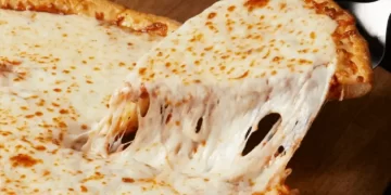 Wonder Franchises Acquires Pizza Factory with Advisory Support from Boxwood Partners