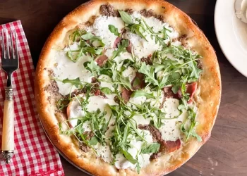 Russo’s New York Pizzeria & Italian Kitchen Signs Multi-Unit Agreement to Expand into Mexico City
