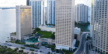 Downtown Miamis Citigroup Center Inks Deal With Cactus Club Cafe for 10,000-SF Restaurant and Lounge on Ground Floor
