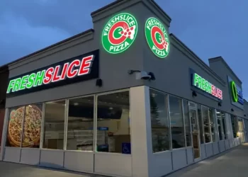 Freshslice Pizza Franchising Enters U.S. Market