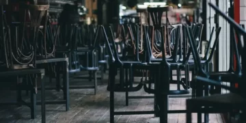 Increasing U.K. Pub Closures Show Impact of Cost Increases