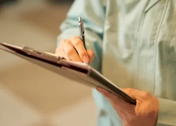 At Any Restaurant, Context Impacts an Inspector’s Focus