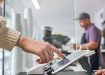 Existing Restaurant Technology Can Help Reduce Labor and Supply Costs