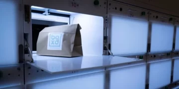 How Technology Can Keep Your Restaurant Staff Safe This Winter