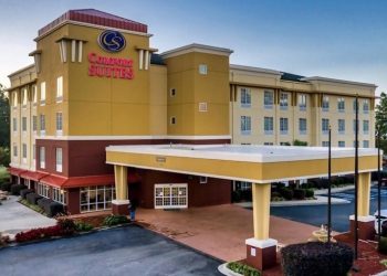 Marcus & Millichap Brokers Sale of 71-Room Comfort Suites
