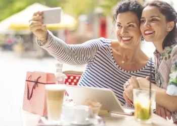 Restaurants Play Big Role on the Mother of All Dining-Out Days