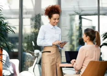 From Joint Employers to Oyster Shuckers: DOL Issues Opinion Letters on Hospitality Sector Wage Issues