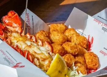 Cousins Maine Lobster to Launch Four New Food Trucks in the Southwest