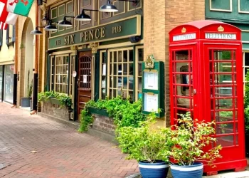 Britain’s Licensed Premises Drop Below 100,000 for the First Time in 20 Years