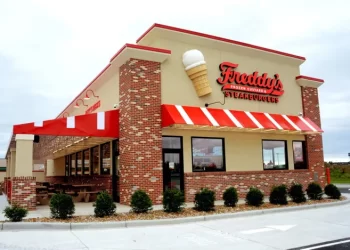 Freddy’s Frozen Custard & Steakburgers Signs Master Franchise and Development Agreement to Debut in Canada