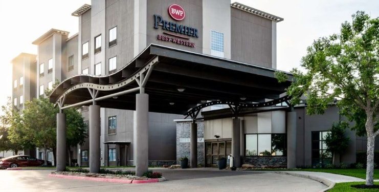 Hunter Brokers Sale of Best Western Bryan College Station