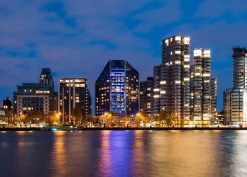 PPHE refinances Park Plaza London Riverbank with Aareal