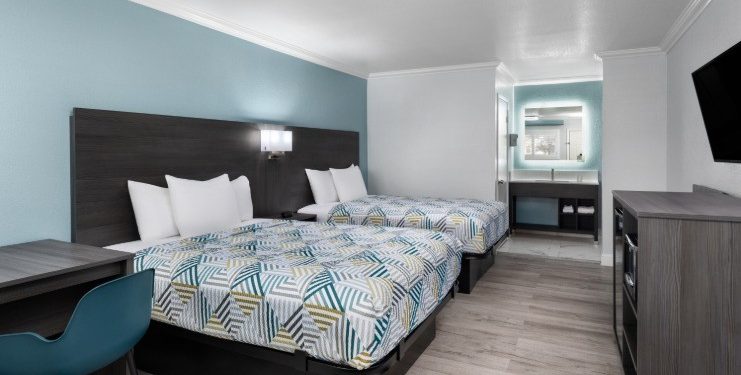 Red Lion Inn & Suites Lemoore Opens — LODGING