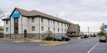 Marcus & Millichap Brokers Sale of Welcome Suites Springdale