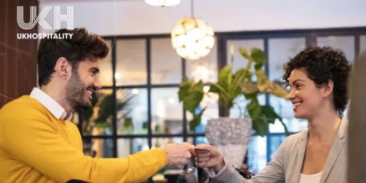 UKHospitality Reports Third of Businesses to Reduce Opening Hours over Christmas Due to Staff Shortages