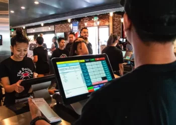 Dynamic Hardware Delivers Speed and Performance for The Boiling Crab – By Shannon Straub