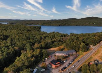 Hideaway Inn Mt. Sunapee Opens
