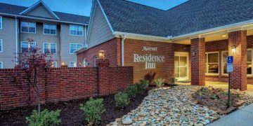 Hunter Advisors Brokers Sale of Knoxville Hotel
