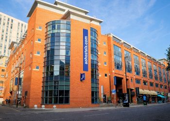 a&o Hostels acquires two hotels in Manchester