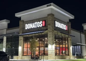 Donatos Pizza Announces Expansion Initiatives and Technology Investments for 2026