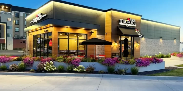 Huey Magoo’s Signs 12-Restaurant Development Agreement in Texas and Alabama