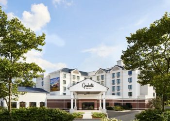 West Anderson Partners Acquires Graduate by Hilton Storrs