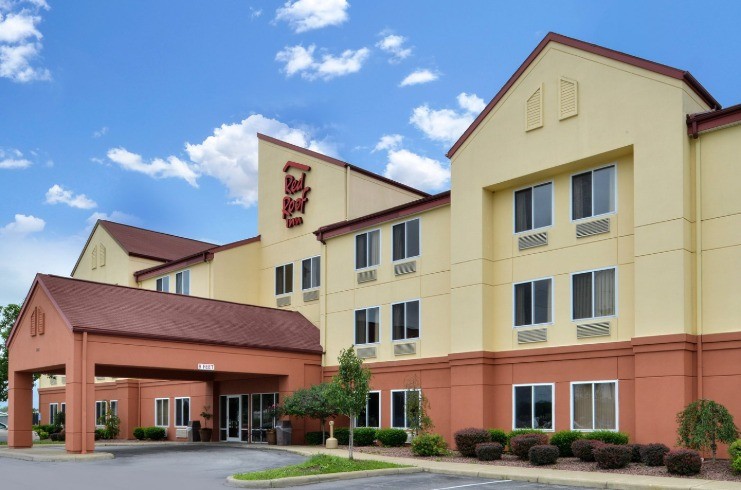 Laurel Real Estate Co. Arranges Sale of Red Roof Inn Clyde