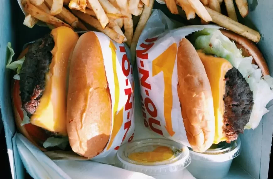 Survey Finds Americans’ Favorite Fast Food Items and Regional Preferences