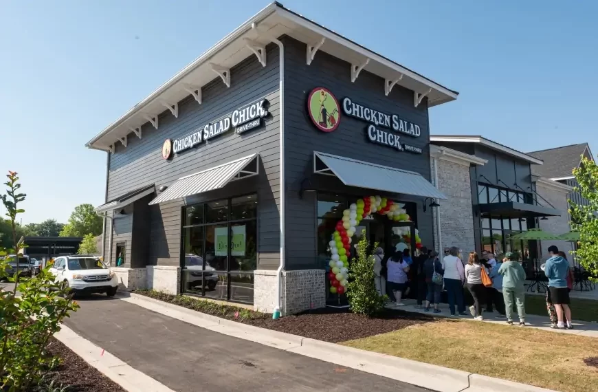 Chicken Salad Chick Sees Franchise Growth Surge Among Millennials, Gen Z
