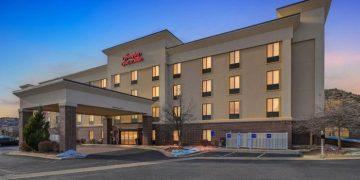 Avatar Financial Group Arranges Loan for Colorado Hotel