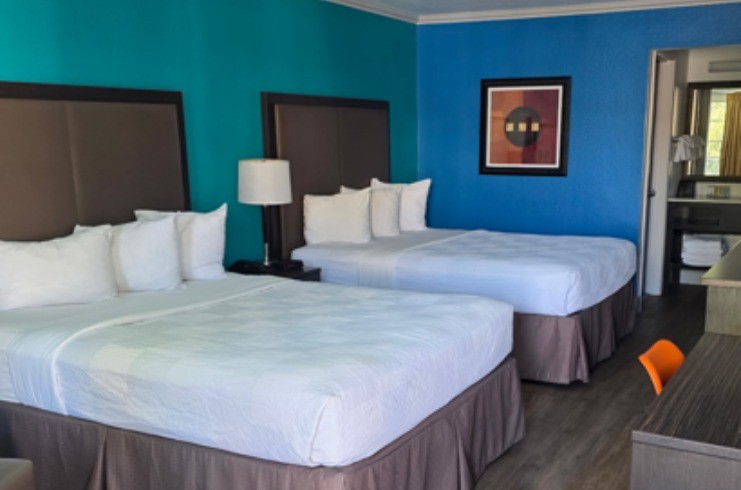 Signature Inn Mountain View Opens
