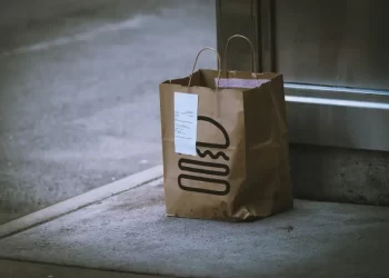 Food Delivery Makes Up 22% of Global Foodservice Spending in 2025